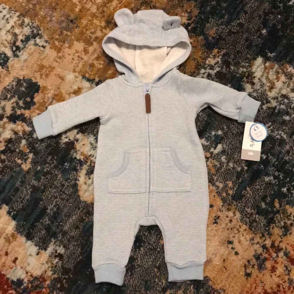 New! Carter’s newborn outfit